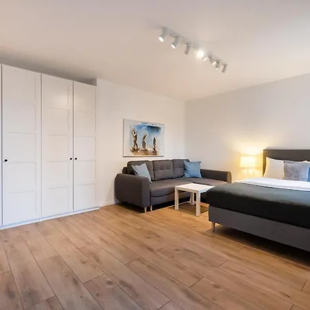 Develia Mala Praga Charming By Bookinghost * Варшава